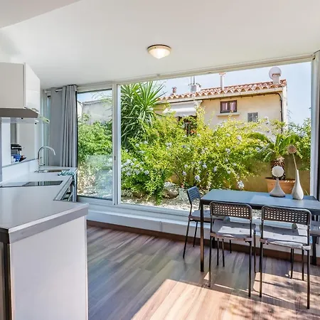 Rose D'eden Par Dodo-a-cassis Apartmán *